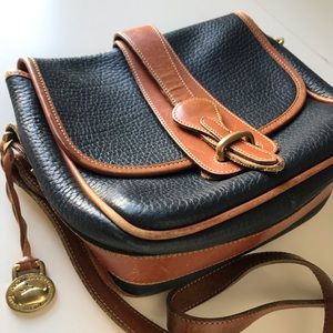 Dooney & Bourke Crossbody bag